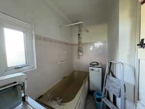 Photo 6- click for photo gallery